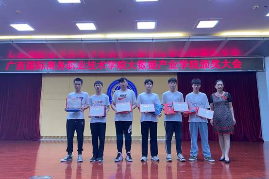 说明: 3ef77dc1f75eb35269ef0140e7fbe0b 说明: 3ef77dc1f75eb35269ef0140e7fbe0b